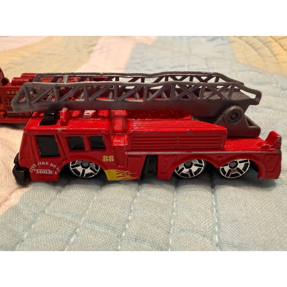 Vintage Tonka Matchbox Diecast Fire Truck Lot 3 Piece Set Red Ladder Pumper Toy